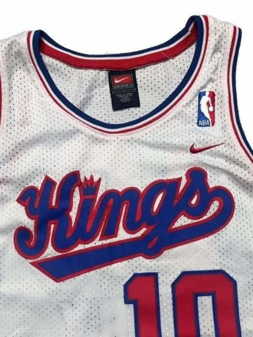 Nike Sacramento Kings Mike Bibby 10 NBA Jersey Size Large (Youth)